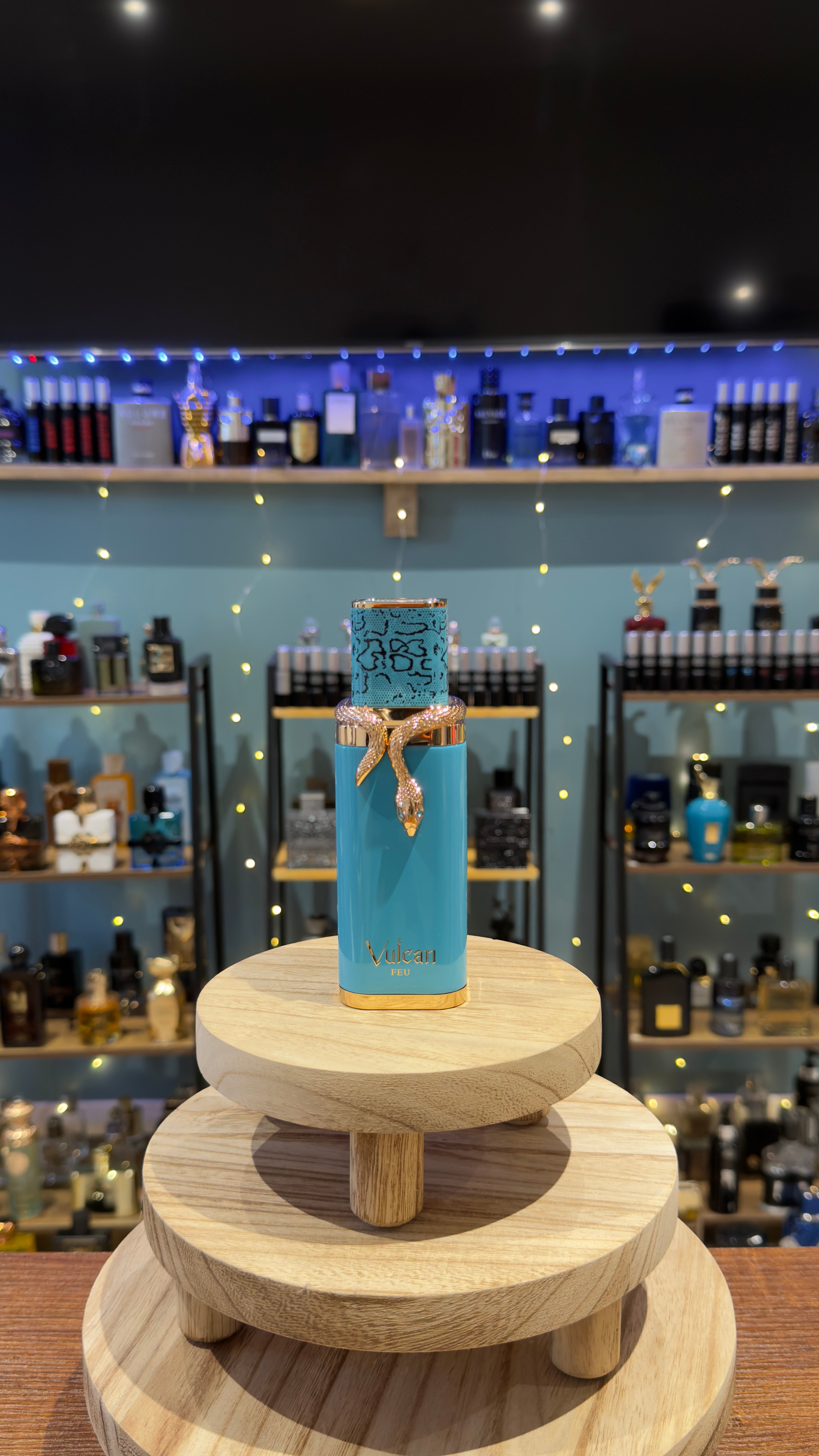 French Avenue - Vulcan Feu Decant